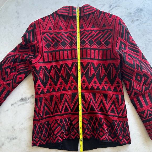 Alice + Olivia Christian Red Black Embroidered Silk Blazer geometric pattern M - Picture 7 of 14